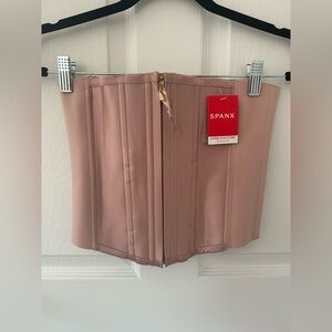 NWT SPANX Under Sculpture Waist Cincher Corset in Cameo Blush